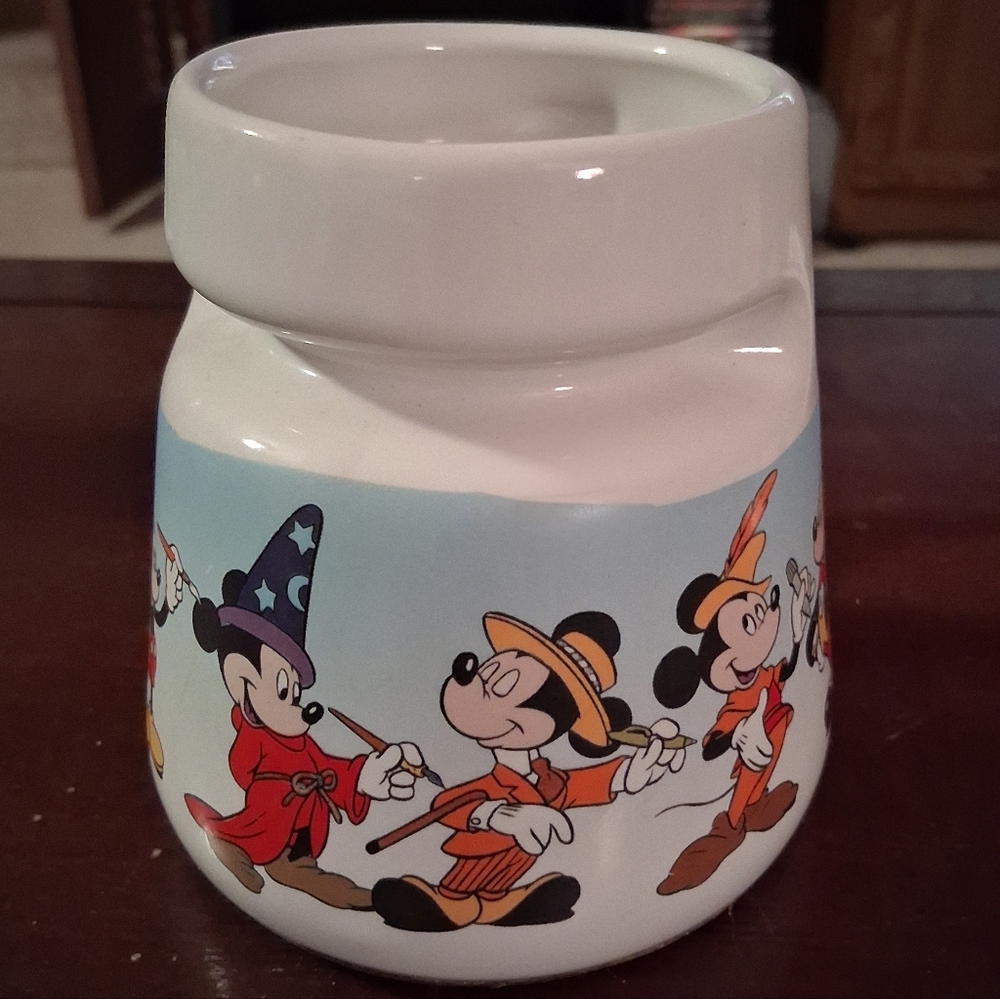 WALT DISNEY FANTASIA MICKEY MOUSE Collectible Mug - Picture 2 of 5